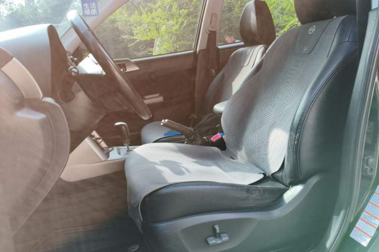 Used Subaru Forester 2011 2.5XS Automatic Luxury Edition Left Front Seat