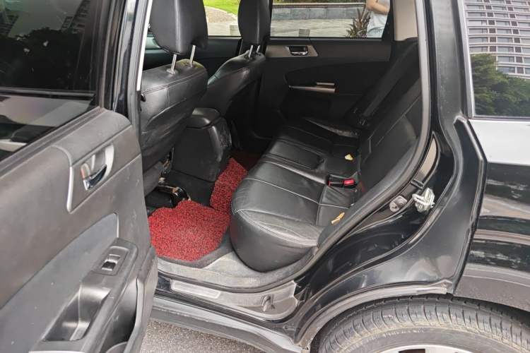 Used Subaru Forester 2011 2.5XS Automatic Luxury Edition Left Rear Seat
