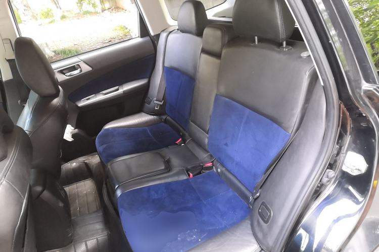 Used Subaru Forester 2011 2.5T S-EDITION Automatic Luxury Edition Left Rear Seat