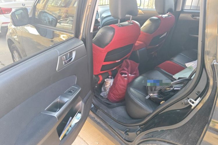 Used Subaru Forester 2011 2.5XS Automatic Luxury Edition Left Rear Seat