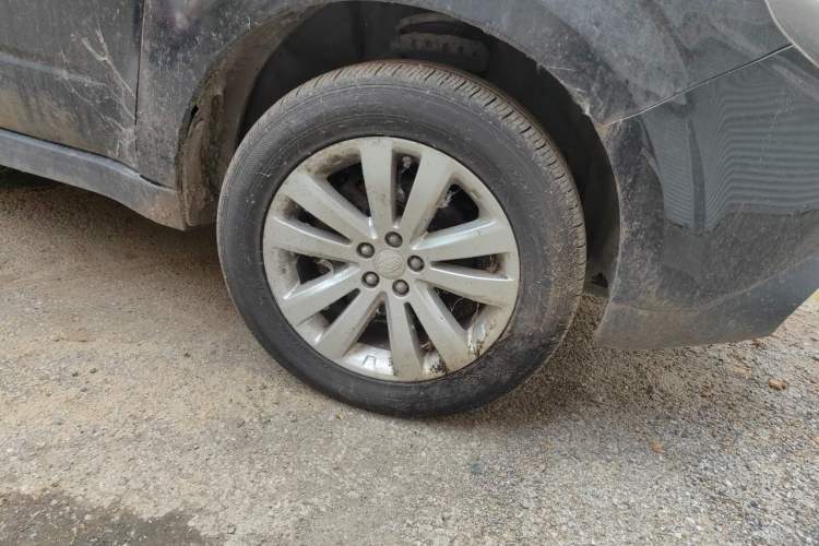 Used Subaru Forester 2011 2.5XS Automatic Luxury Edition Right Front Wheel Hub