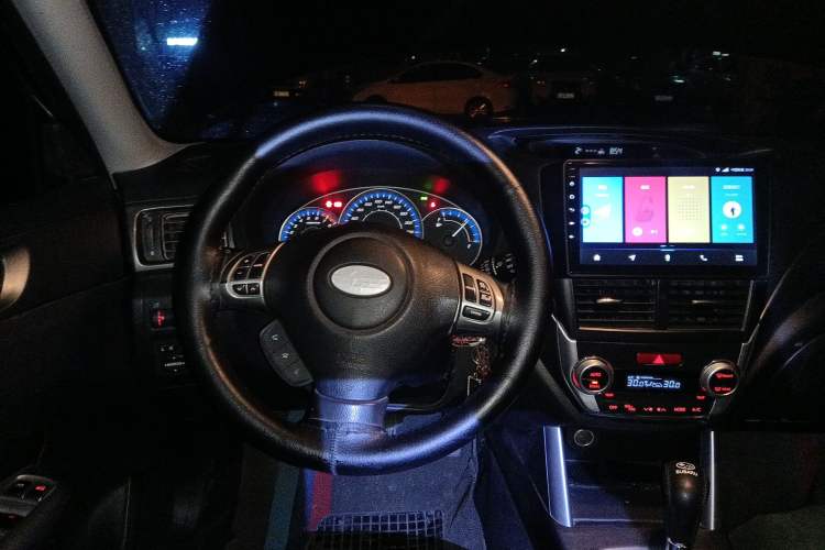 Used Subaru Forester 2011 2.5XS Automatic Luxury Edition Steering Wheel