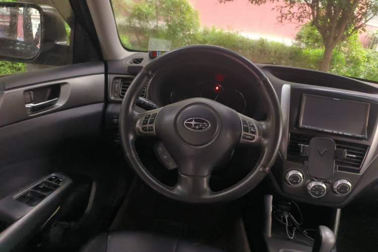 Used Subaru Forester 2011 2.0 XS Automatic Luxury Edition Steering Wheel