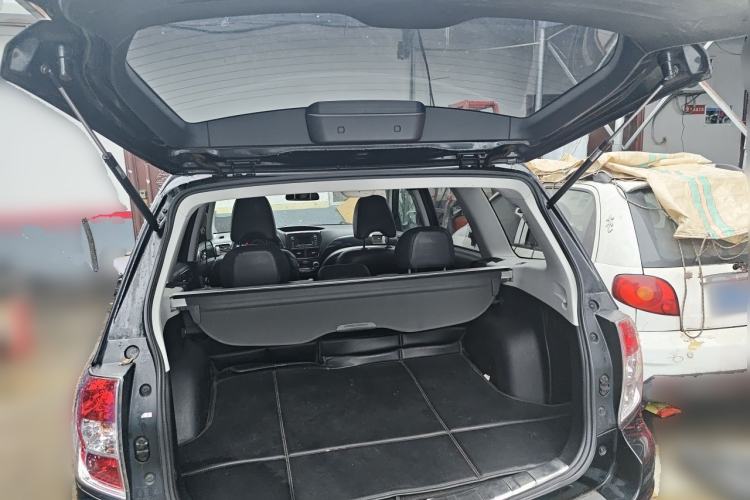 Used Subaru Forester 2011 2.5XS Automatic Luxury Edition Trunk