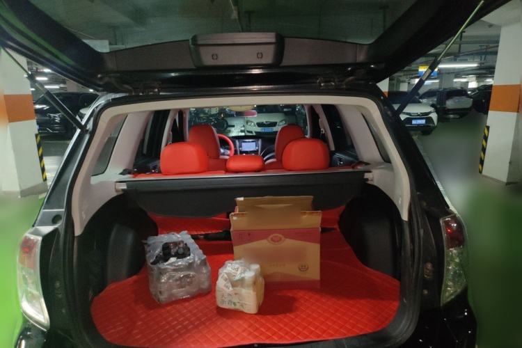 Used Subaru Forester 2011 2.5XS Automatic Luxury Edition Trunk