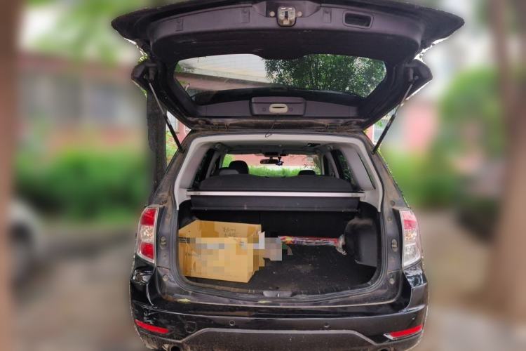 Used Subaru Forester 2011 2.0 XS Automatic Luxury Edition Trunk
