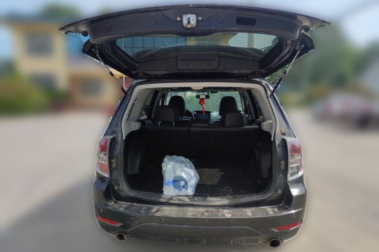 Used Subaru Forester 2011 2.5XS Automatic Luxury Edition Trunk