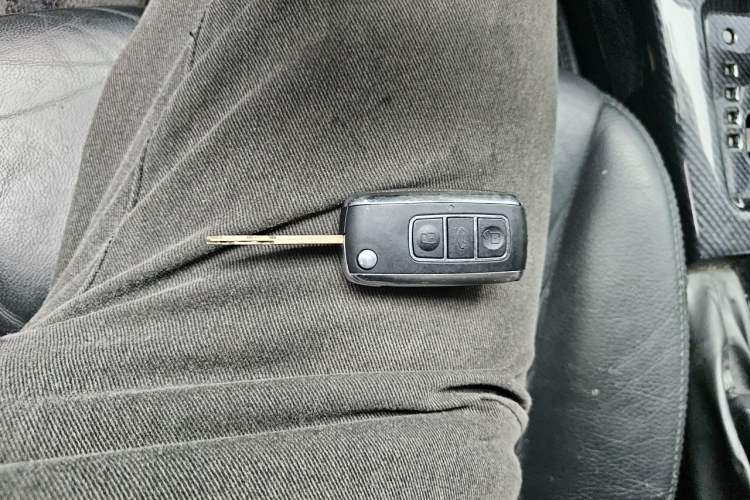 Used Subaru Forester 2011 2.5XS Automatic Luxury Edition Vehicle Key