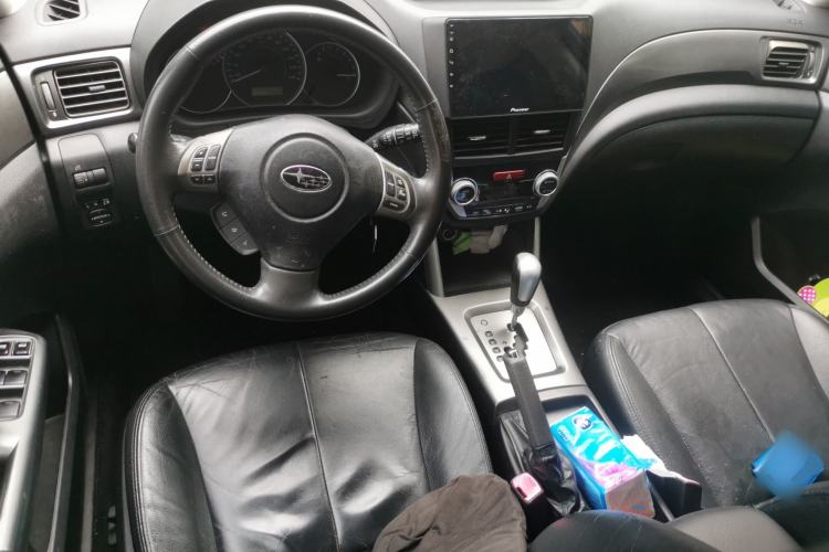 Used Subaru Forester 2011 2.5XS Automatic Luxury Edition Center Console
