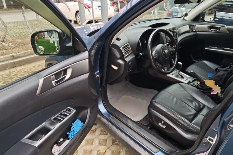 Used Subaru Forester 2011 2.5XS Automatic Luxury Edition Driver Seat