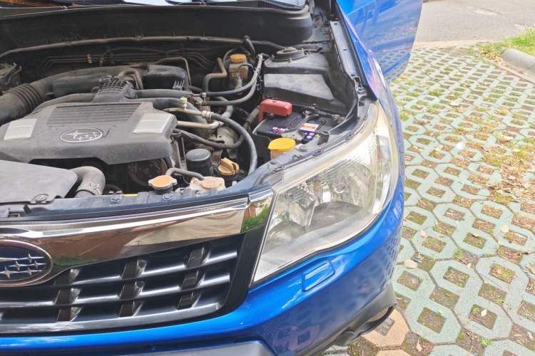 Used Subaru Forester  Engine Bay Left