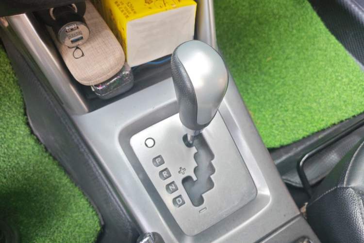 Used Subaru Forester  Gear Lever