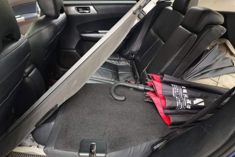 Used Subaru Forester 2011 2.5XS Automatic Luxury Edition Left Rear Seat