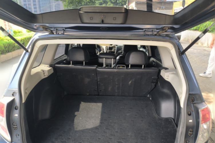 Used Subaru Forester 2011 2.5XS Automatic Luxury Edition Trunk