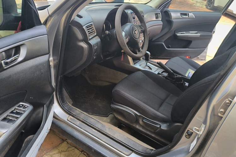 Used Subaru Forester 2011 2.0 XS Automatic Comfort Edition Driver Seat