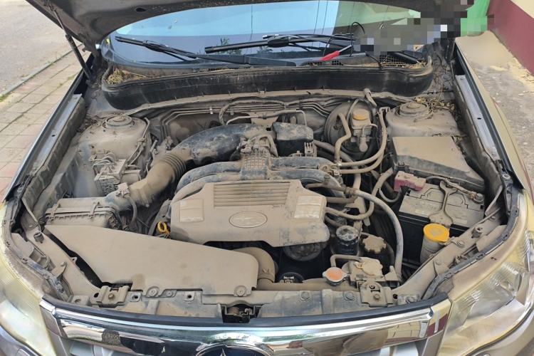 Used Subaru Forester 2011 2.0 XS Automatic Comfort Edition Engine Bay