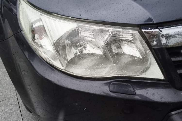 Used Subaru Forester 2011 2.5XS Automatic Luxury Edition Right Front Headlight