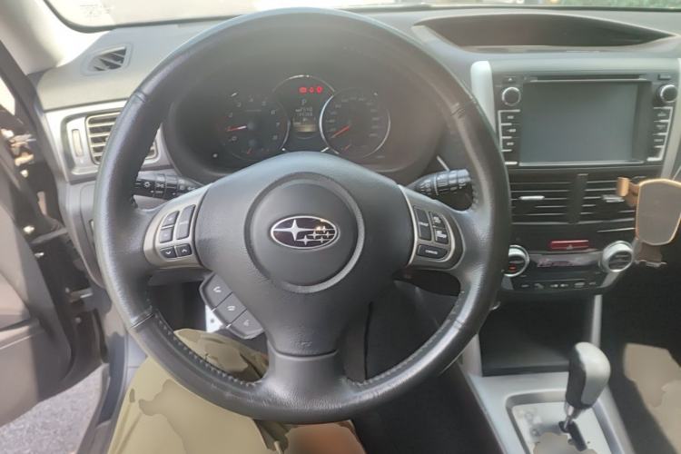 Used Subaru Forester 2011 2.5XS Automatic Luxury Edition Steering Wheel