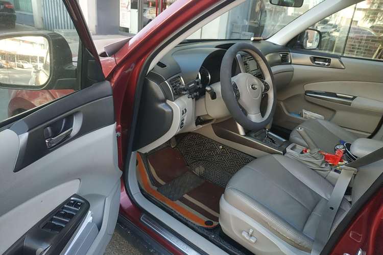 Used Subaru Forester 2011 2.5XS Automatic Luxury Edition Driver Seat