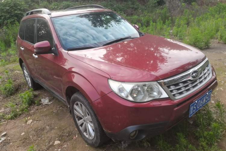 Used Subaru Forester 2011 2.5XS Automatic Luxury Edition Front Right 45 Deg