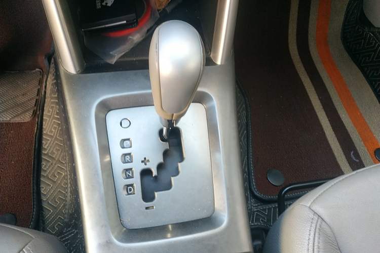Used Subaru Forester 2011 2.5XS Automatic Luxury Edition Gear Lever