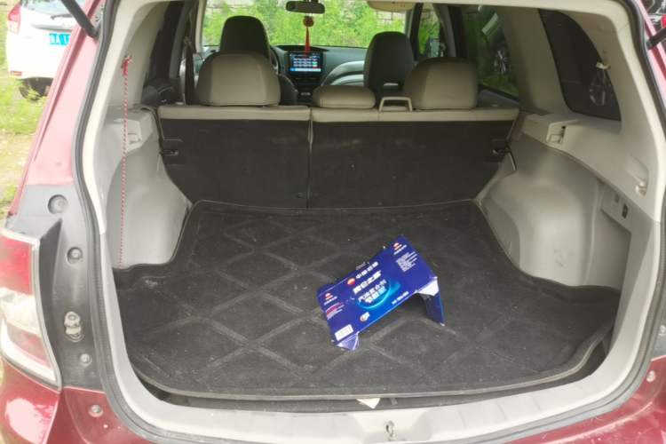 Used Subaru Forester 2011 2.5XS Automatic Luxury Edition Trunk