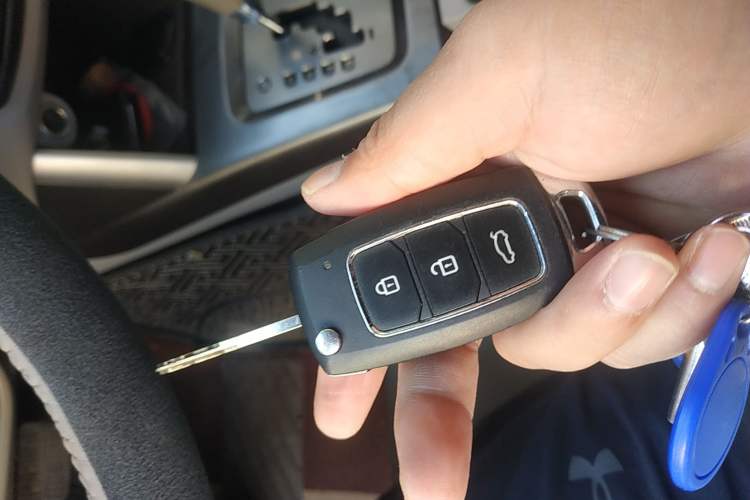 Used Subaru Forester 2011 2.5XS Automatic Luxury Edition Vehicle Key