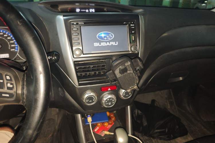 Used Subaru Forester 2011 2.0 XS Automatic Luxury Edition Audio And AC Panel