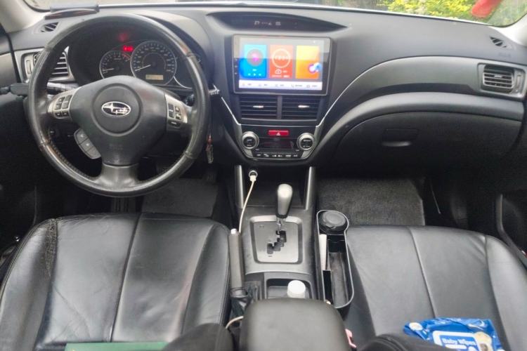 Used Subaru Forester 2011 2.5XS Automatic Luxury Edition Center Console