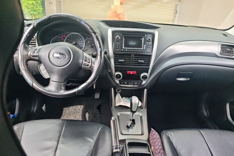 Used Subaru Forester 2011 2.5XS Automatic Luxury Edition Center Console
