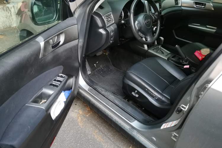 Used Subaru Forester 2011 2.0 XS Automatic Luxury Edition Driver Seat