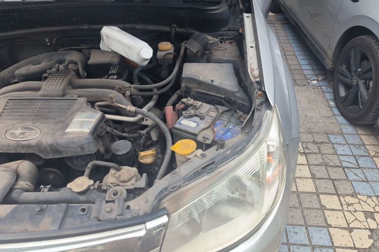 Used Subaru Forester 2011 2.5XS Automatic Luxury Edition Engine Bay Left