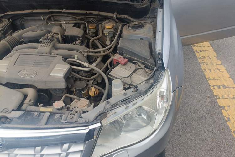 Used Subaru Forester 2011 2.0 XS Manual Luxury Edition Engine Bay Left
