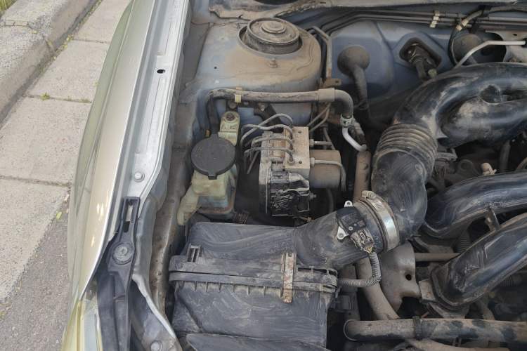 Used Subaru Forester 2011 2.5XS Automatic Luxury Edition Engine Bay Right