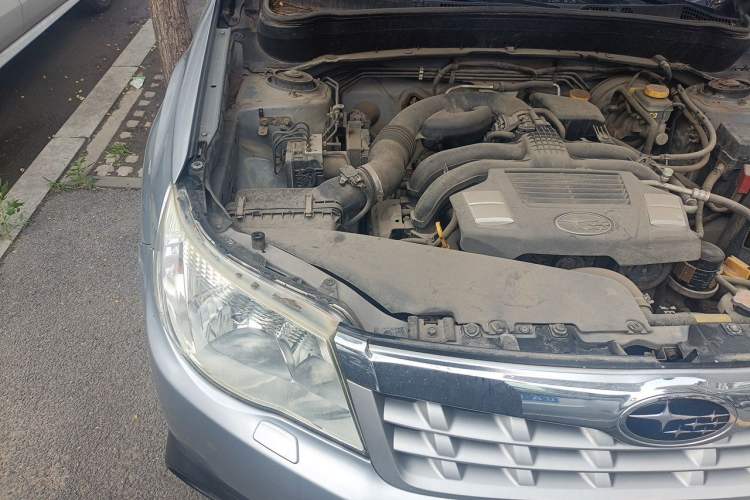 Used Subaru Forester 2011 2.0 XS Manual Luxury Edition Engine Bay Right