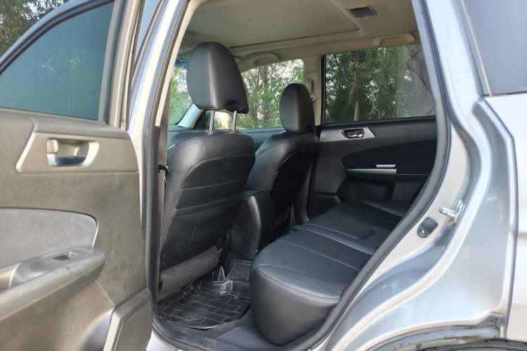 Used Subaru Forester 2011 2.5XS Automatic Luxury Edition Exterior 6