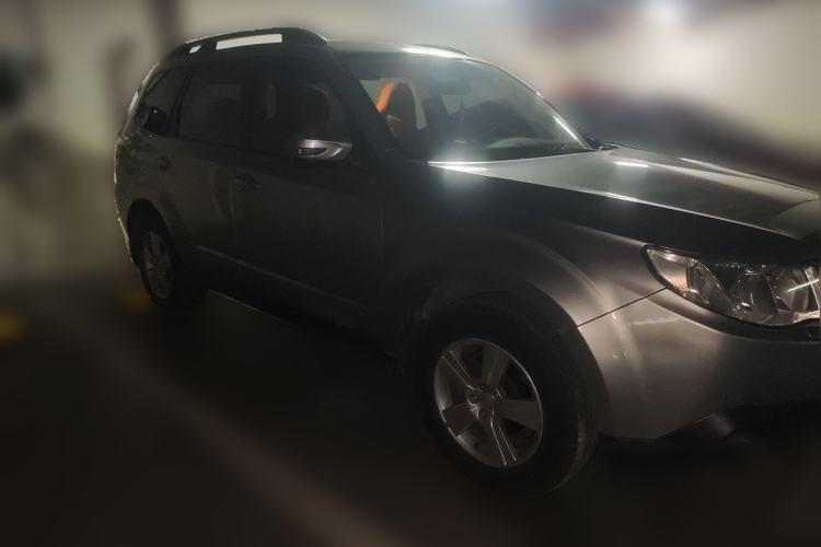 Used Subaru Forester 2011 2.0 XS Automatic Comfort Edition Front Right 45 Deg