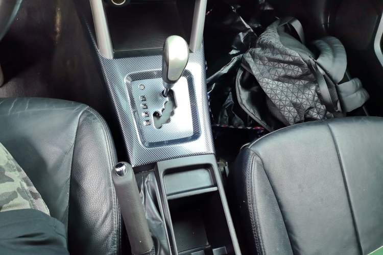 Used Subaru Forester 2011 2.5XS Automatic Luxury Edition Gear Lever