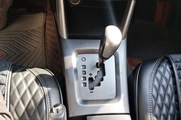 Used Subaru Forester 2011 2.5XS Automatic Luxury Edition Gear Lever