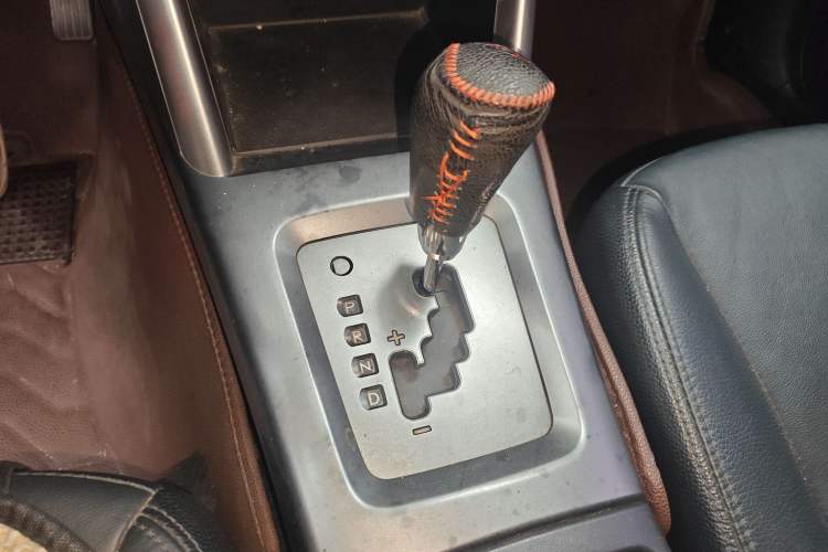 Used Subaru Forester 2011 2.5XS Automatic Luxury Edition Gear Lever