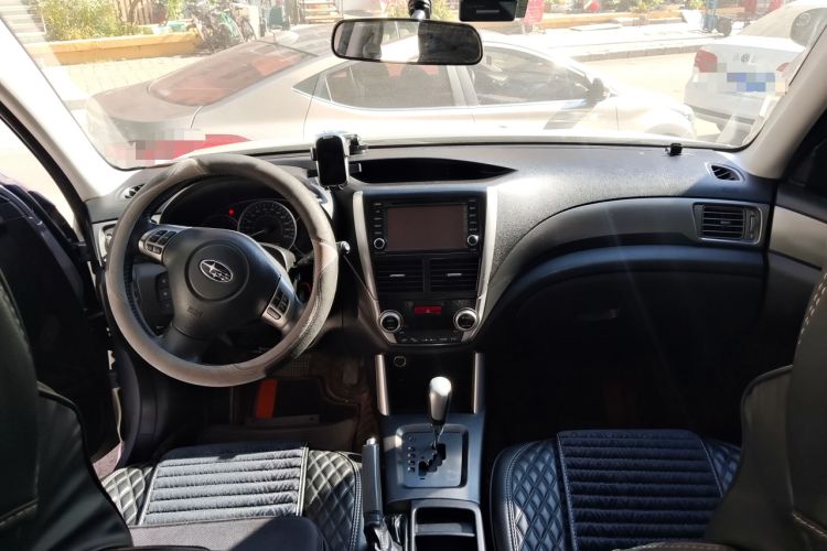 Used Subaru Forester 2011 2.5XS Automatic Luxury Edition Interior 2