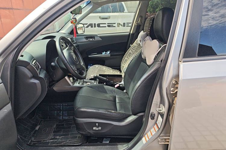 Used Subaru Forester 2011 2.5XS Automatic Luxury Edition Left Front Seat