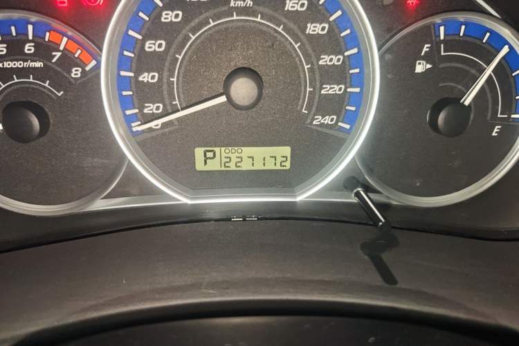 Used Subaru Forester 2011 2.0 XS Automatic Comfort Edition Odometer Close Up