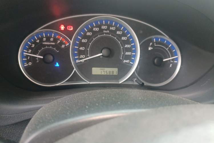 Used Subaru Forester 2011 2.0 XS Manual Luxury Edition Odometer Close Up