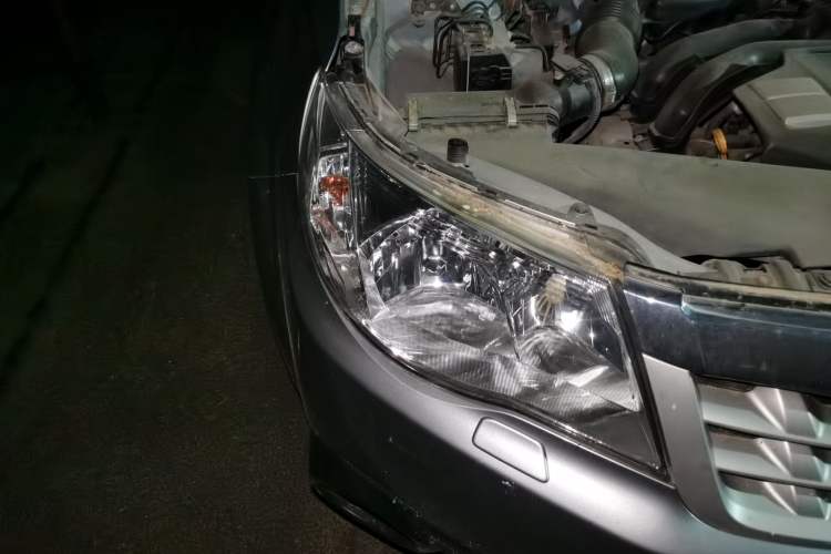 Used Subaru Forester 2011 2.0 XS Automatic Luxury Edition Right Front Headlight