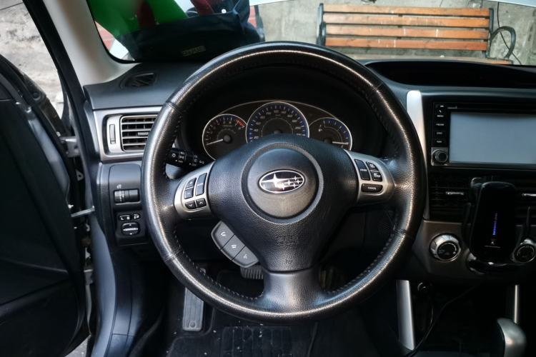 Used Subaru Forester 2011 2.0 XS Automatic Luxury Edition Steering Wheel