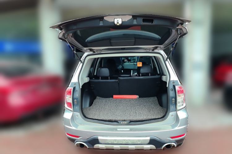 Used Subaru Forester 2011 2.5XS Automatic Luxury Edition Trunk