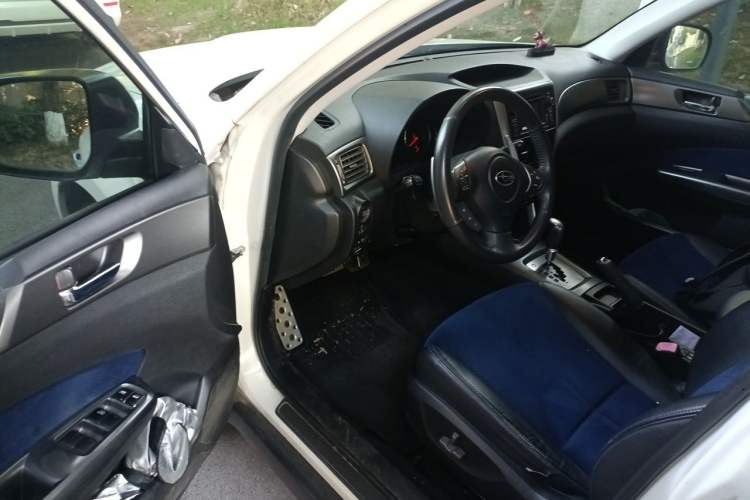 Used Subaru Forester 2011 2.5T S-EDITION Automatic Luxury Edition Driver Seat
