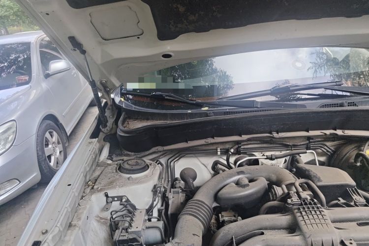 Used Subaru Forester 2011 2.0 XS Automatic Luxury Edition Engine Bay Right