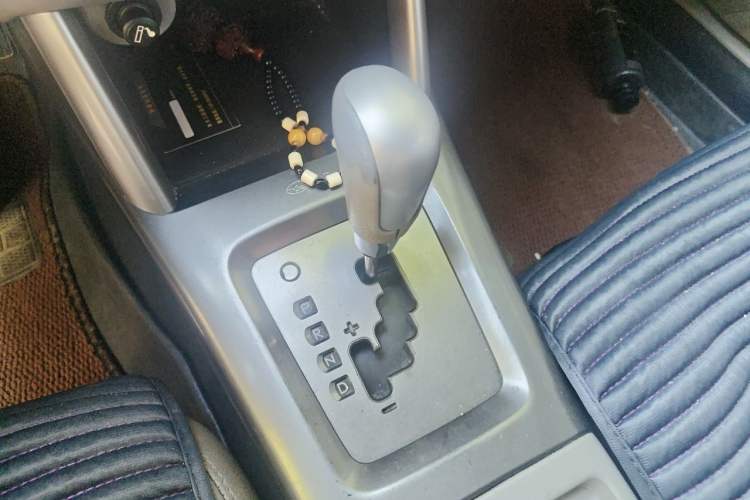 Used Subaru Forester 2011 2.0 XS Automatic Luxury Edition Gear Lever